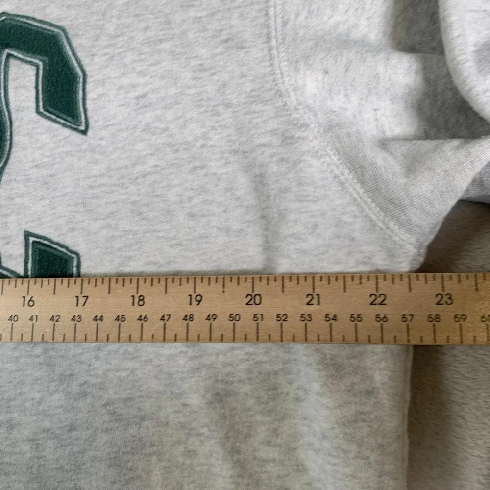 Hollister Sweatshirt Mens Medium NYC New York City Chenille Applique Crewneck - Picture 4 of 11